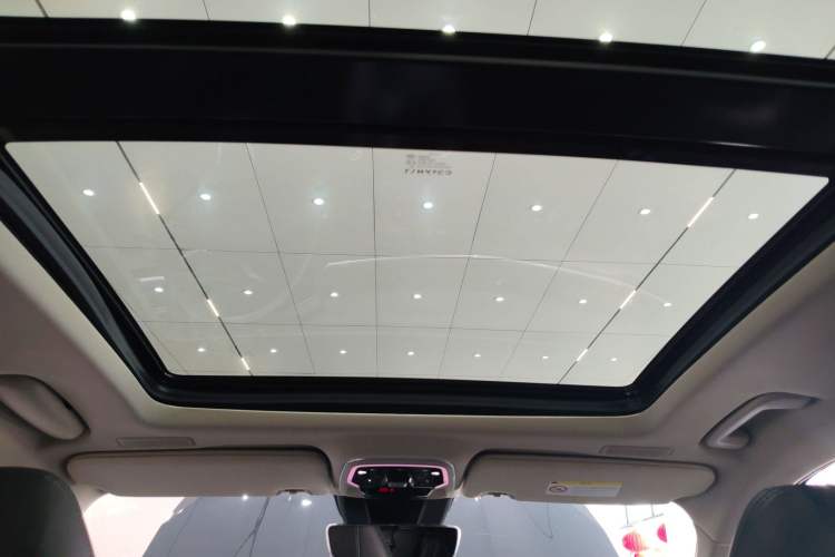 Used Lynk & Co 01 2021 2.0TD Two-Wheel-Drive Pro Trim
