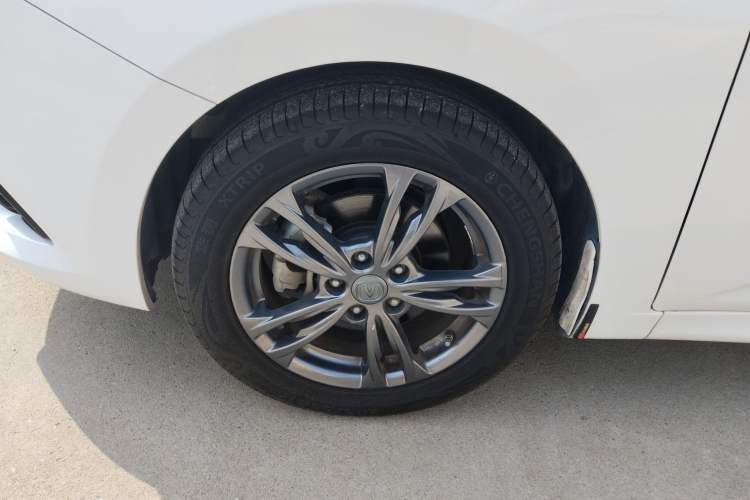 Used CHANGAN Eado DT 2019 1.6L Manual Comfort Model China VI Standard Exterior 4