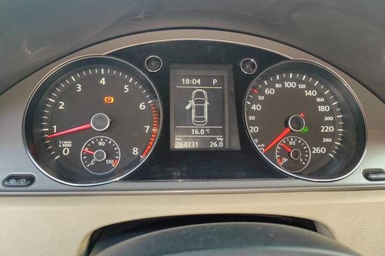 Used Volkswagen Magotan 2013 1.8TSI Luxury Model