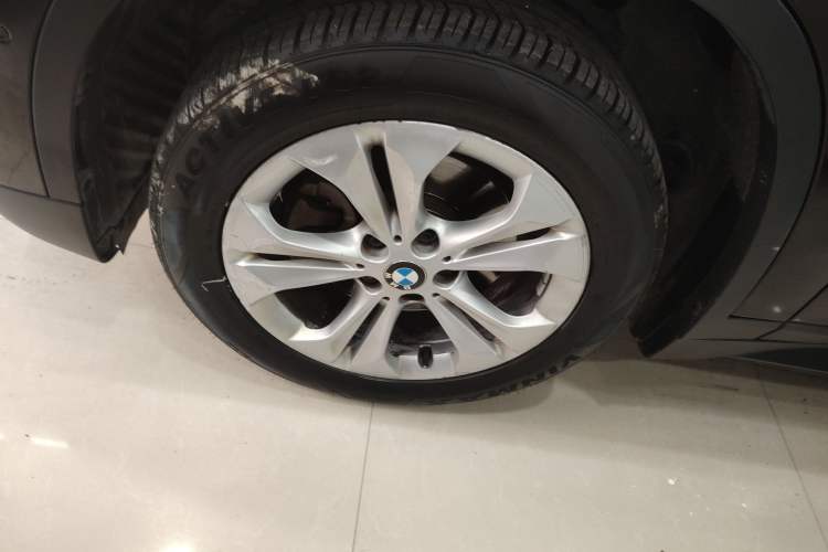 Used BMW X1 2016 sDrive18Li Premium Edition
