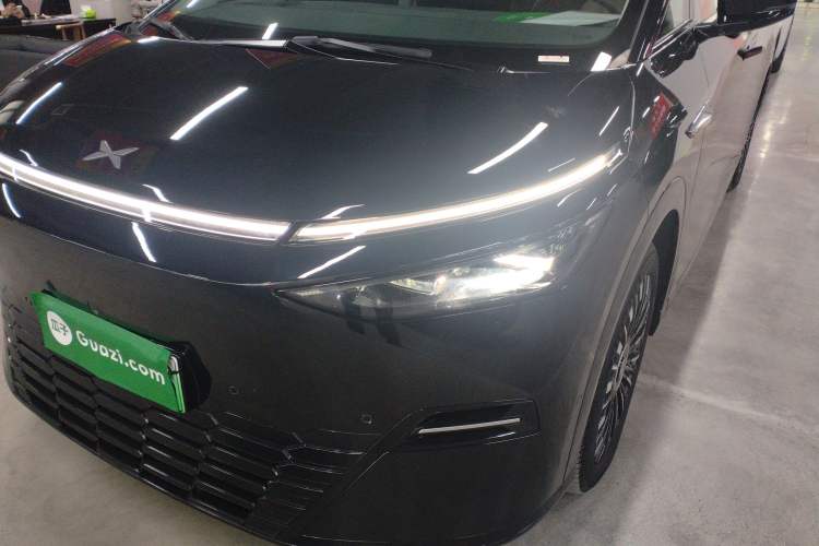 Used XPeng X9 2025 740 Ultra-Long Range Max Left Front Headlight