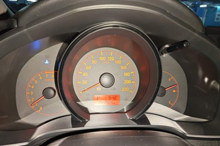 Used Honda Fit 2014 1.5L LX CVT Comfort Model
