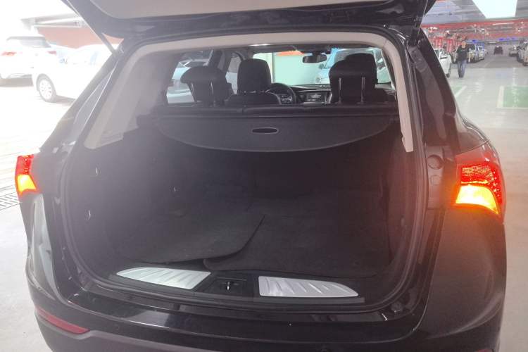 Used Buick Envision 2018 20T Two-Wheel-Drive Elite Model