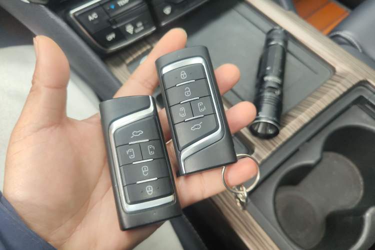 Used GAC Trumpchi M8 2020 Flagship 390T Navigation Model Vehicle Key