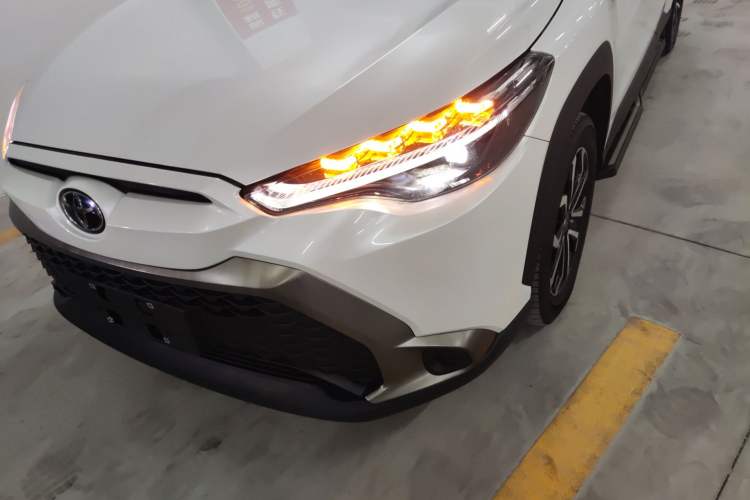 Used Toyota FRONTLANDER 2023 2.0L CVT Luxury Edition
