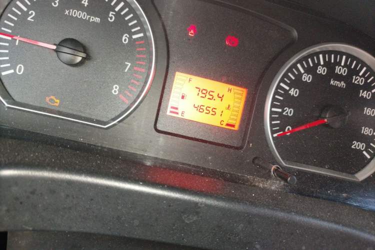 Used FORTHING Lingzhi 2012 Passenger Version 1.6L Comfort Edition
