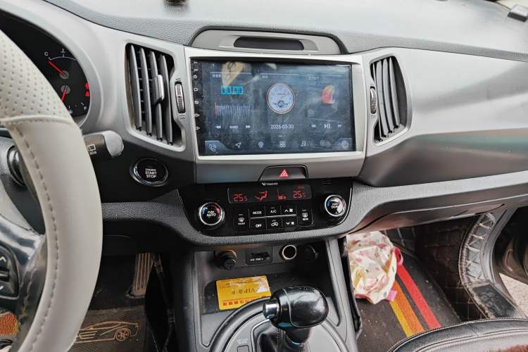 Used Kia Sportage R 2012 2.0L Automatic Two-Wheel Drive NAVI
