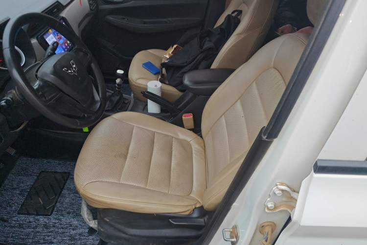 Used Wuling Hongguang 2019 1.5L S Standard Version China VI LAR