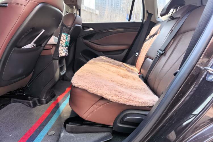 Used Buick Envision 2020 20T Two-Wheel Drive Luxury Model