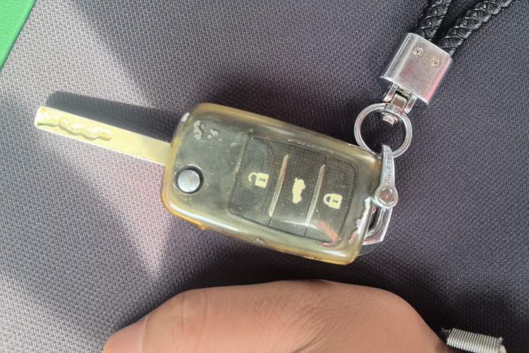 Used CHANGAN Benni E-Star 2022 Charming Edition Colorful Model Lithium-Ion Battery