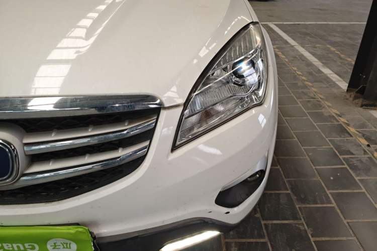 Used Changan CS35 2016 1.6L Manual Luxury Model China V Standard