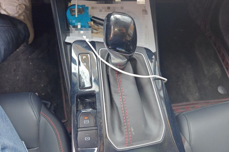 Used MG 5 2021 180 DVVT CVT Youth Luxury Edition Gear Lever