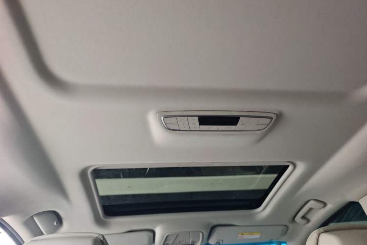 Used Buick GL8 2017 ES 28T Comfort Model China V Standard