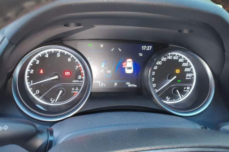 Used Toyota Camry 2019 2.5G Luxury Edition China VI Standard Instrument Cluster