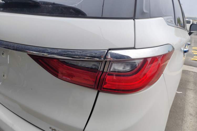 Used BYD Song MAX 2019 1.5T Manual Smart Connect Ruiyi Model 7 Seats China V Emission Standard
