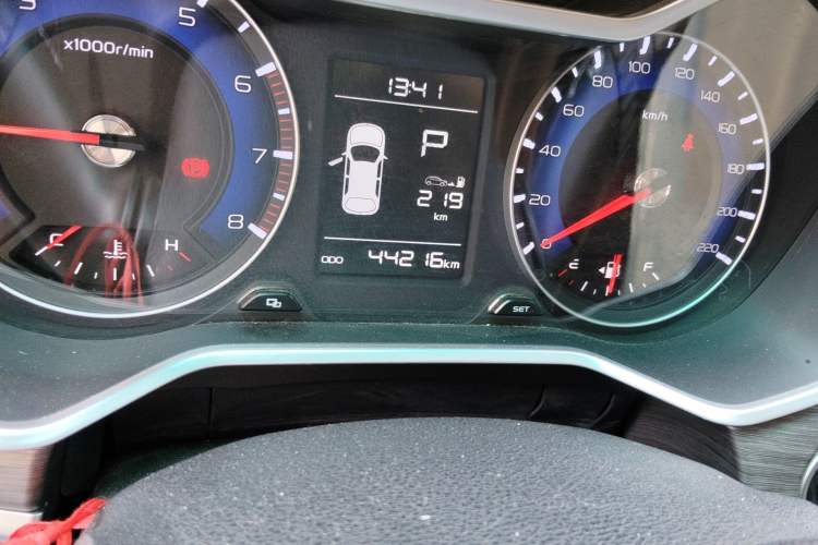 Used Geely Auto Vision X3 2017 1.5L Automatic Luxury Model Odometer Close Up