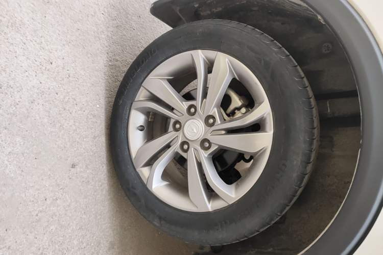 Used CHANGAN CS15 2019 1.5L Manual Entry-Level Version China VI Standard