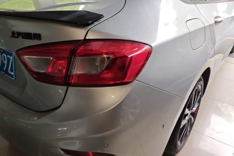 Used Chevrolet Cruze 2018 Redline 330T Dual-Clutch Flagship Edition