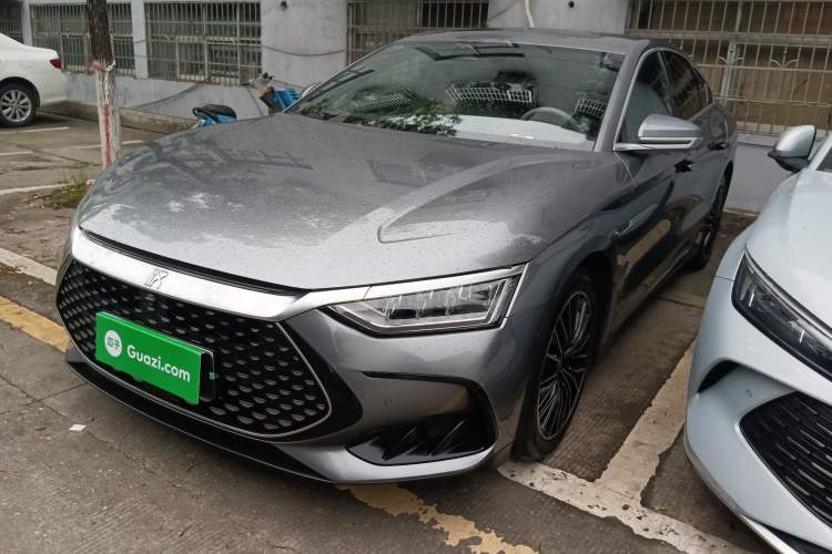 Used BYD Han 2024 DM-i Glory Edition 121KM Premium Model