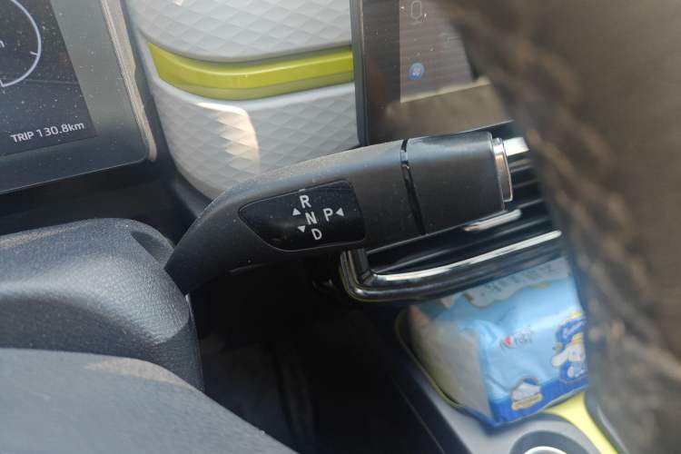 Used SOL E10X 2021 302 km Range Luxury Version 30.2 kWh