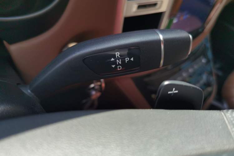 Used Mercedes-Benz Vito 2018 2.0T Business Version China V Emission Standard