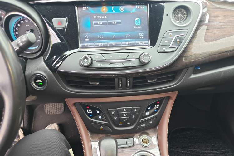 Used Buick Envision 2016 28T Four-Wheel Drive Luxury Model