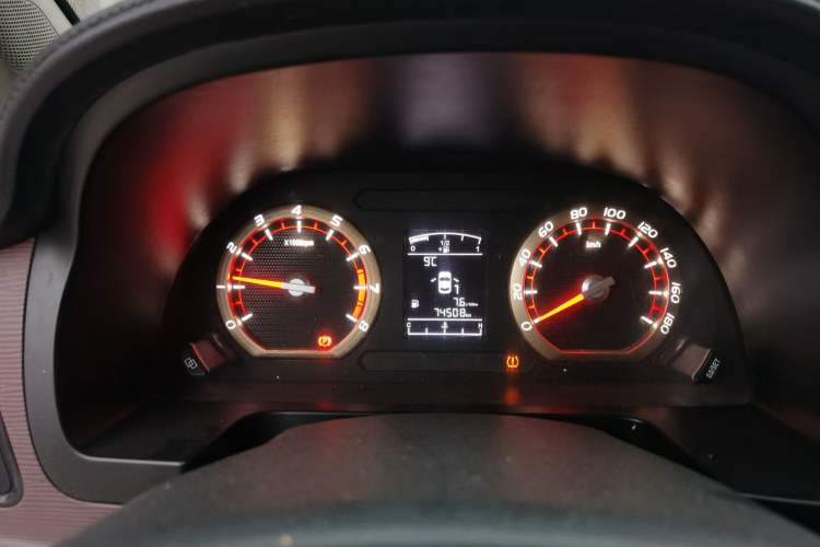 Used FORTHING Lingzhi 2019 M5 1.6L 7-Seater Base Model China VI