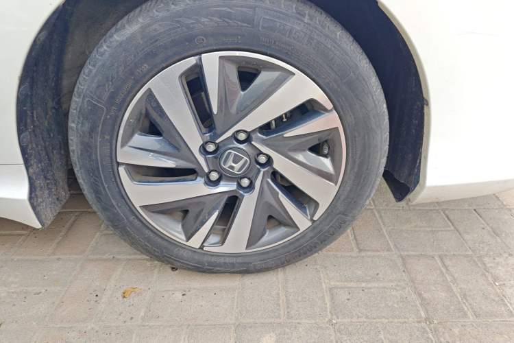 Used Honda Crider 2019 180 Turbo CVT Leading Edition China V Right Front Wheel Hub