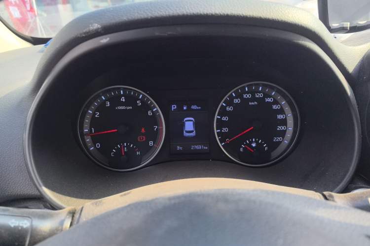 Used Kia kx1 Stonic 2021 1.4L CVT Sunroof Model