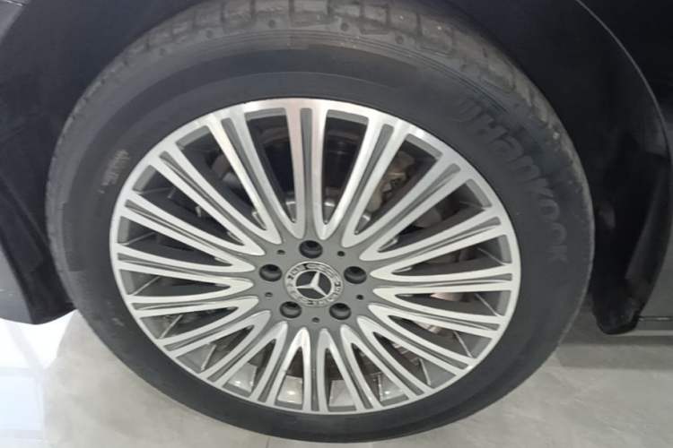 Used Mercedes-Benz E-Class 2023 E 300 L Luxury Model
