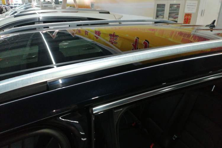 Used Volkswagen Tiguan L 2019 Revised 330TSI Automatic Two-Wheel Drive Smart & Luxury Edition China VI Standard Roof