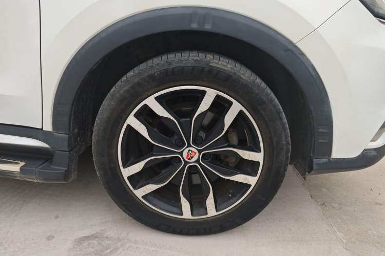 Used Roewe RX5 2016 20T Two-Wheel Drive Automatic Internet Smart Edition