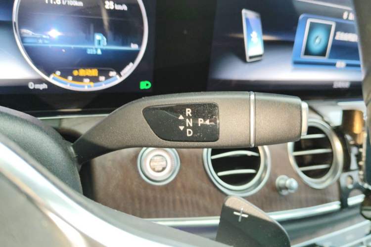 Used Mercedes-Benz E-Class 2019 E 300 L Luxury Model
