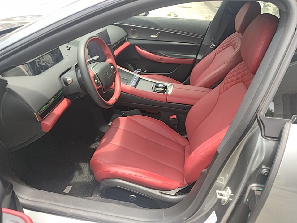 Vordere Reihe im Auto