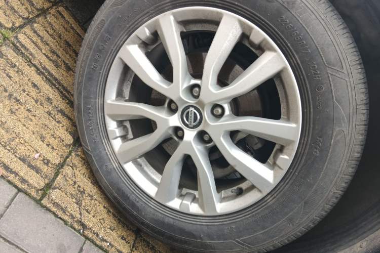 Used Nissan X-Trail 2019 2.0L CVT Smart Connect Comfort Edition 2WD