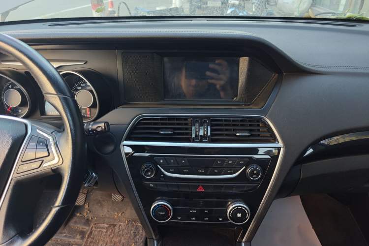 Used Leopaard CS10 2015 2.0T Manual Excellence Edition
