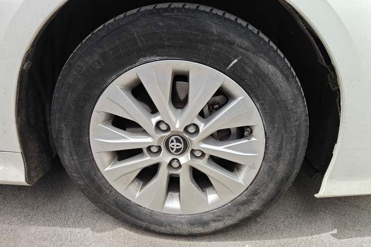 Used Toyota Corolla 2022 TNGA 1.5L CVT Pioneer Edition Right Front Wheel Hub