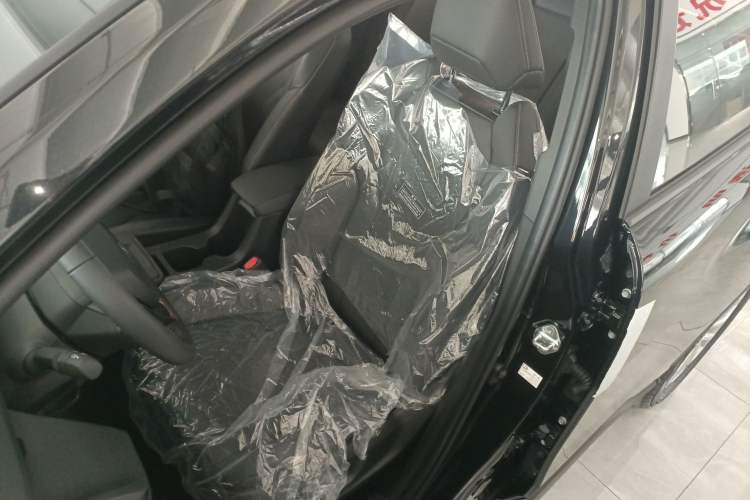 Used Toyota FRONTLANDER 2026 Model 2.0L CVT Comfort Edition
