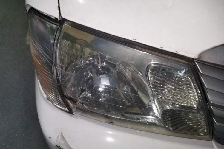 Used Jinbei Express 2018 2.0L Standard Version V19
