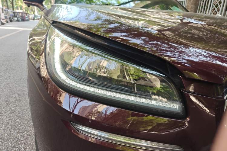 Used Lincoln Corsair 2020 2.0T Two-Wheel Drive Luxury Edition
