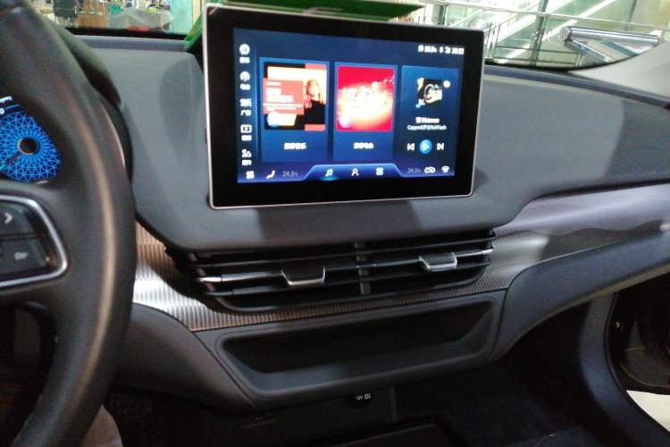 Used Hongqi E-QM5 2021 Online Booking Charging T3 Edition 5-Seater
