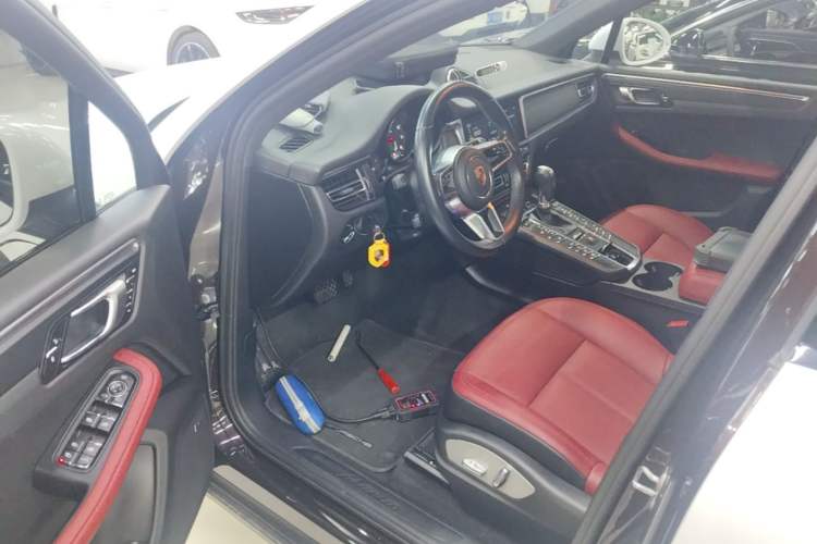 Used Porsche Macan 2018 Macan 2.0T Driver Seat