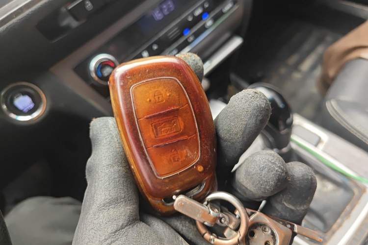 Used Hyundai Mistra 2016 1.6T Automatic Smart GLS Vehicle Key