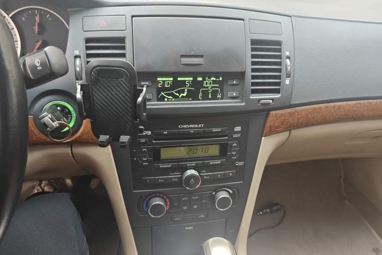 Used Chevrolet Epica 2011 1.8 Comfort Edition MT Audio And AC Panel