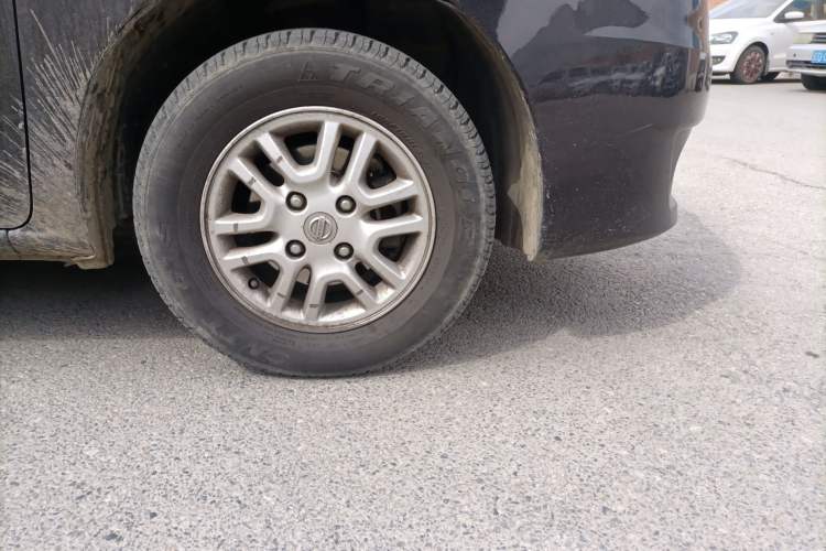 Used Nissan NV200 2016 Revised Version 1.6L CVT Luxury Edition
