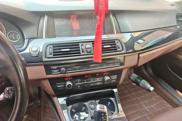 Used BMW 5 Series 2014 520i Elegant Edition