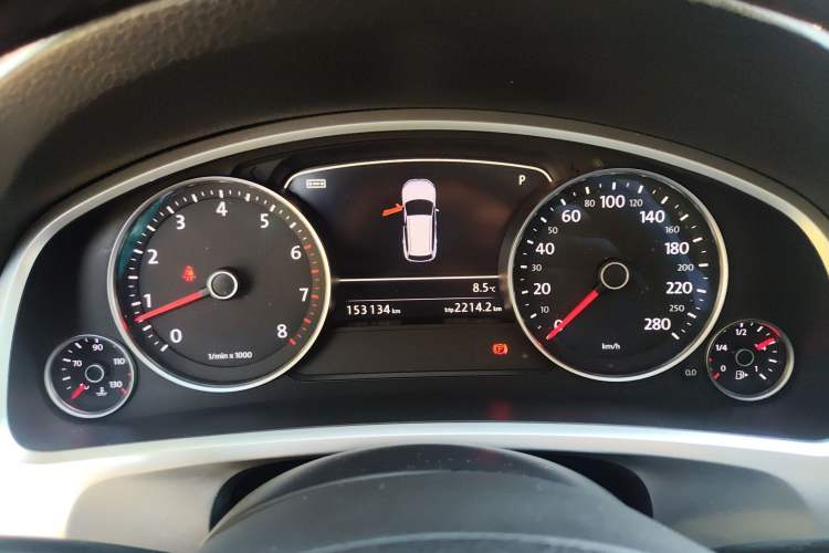 Used Volkswagen Touareg 2011 3.0 TSI Standard Version