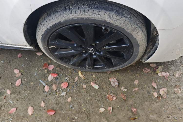 Used Mazda 3 Axela 2023 2.0L Automatic ZhiZhen Edition
