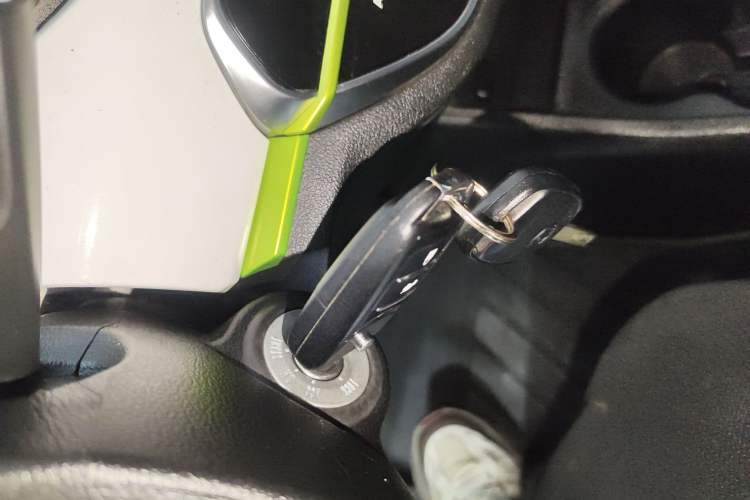 Used Oshan Benni E-Star 2022 Charming Edition Colorful Model Lithium Iron Phosphate
