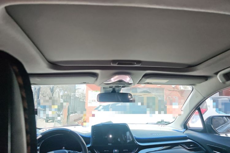 Used Toyota IZOA 2021 Dual-Motor 2.0L Yi Xing Edition Headliner